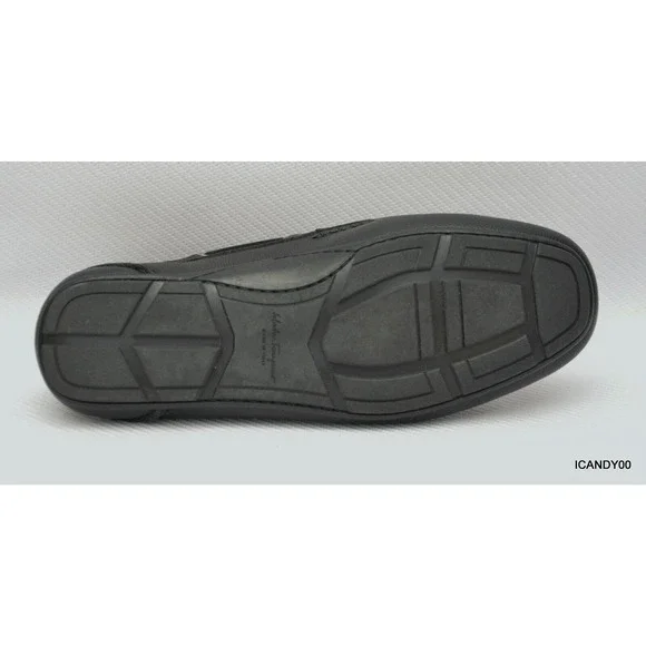 Salvatore Ferragamo Italy Pebbled Leather Moc Driving Loafer Slip-On Black 9 New